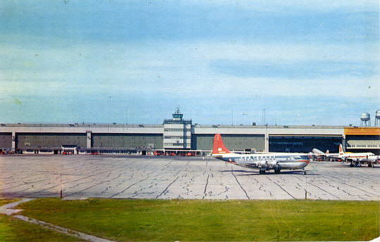 Al Green's Willow Run Airport